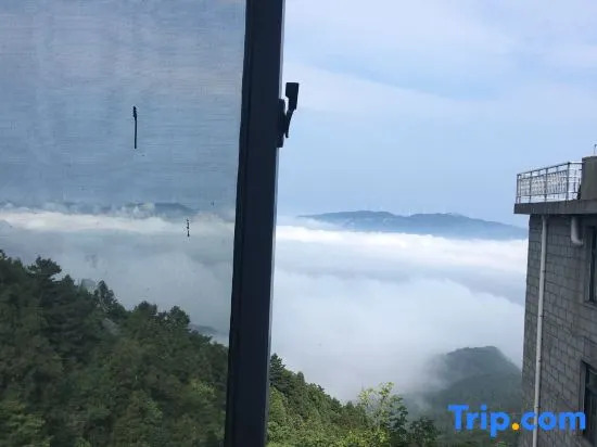 Xin Hua Hotel