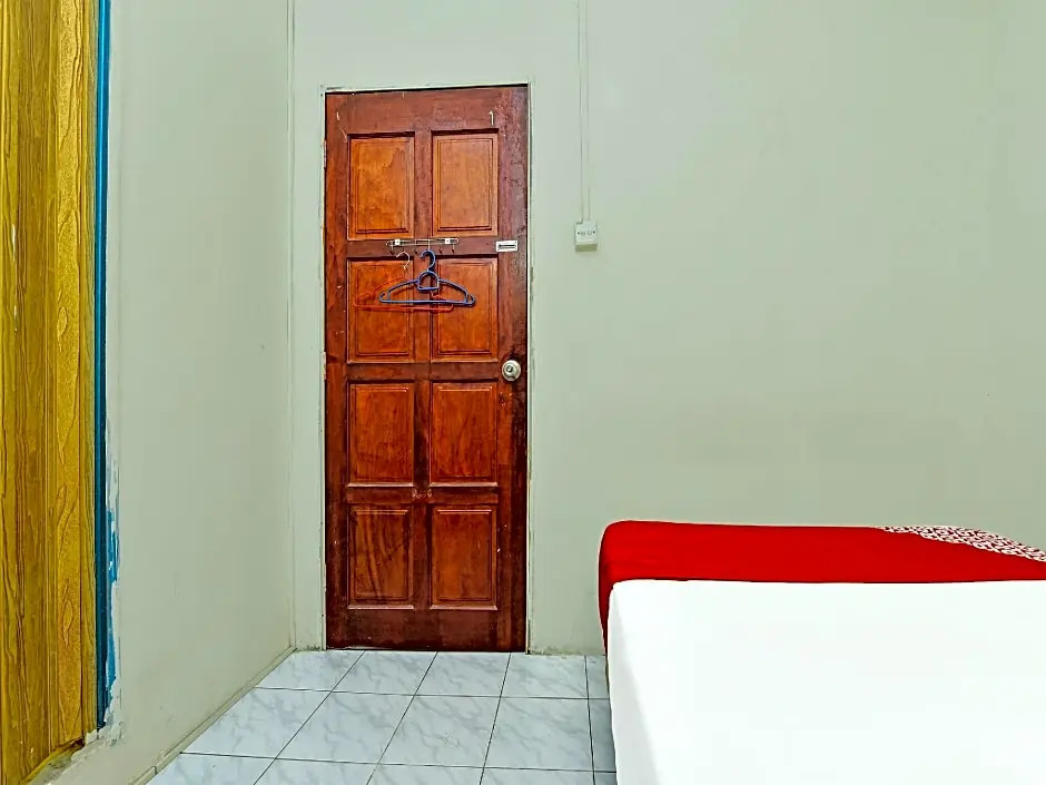 OYO 90585 D Pearl Hotel