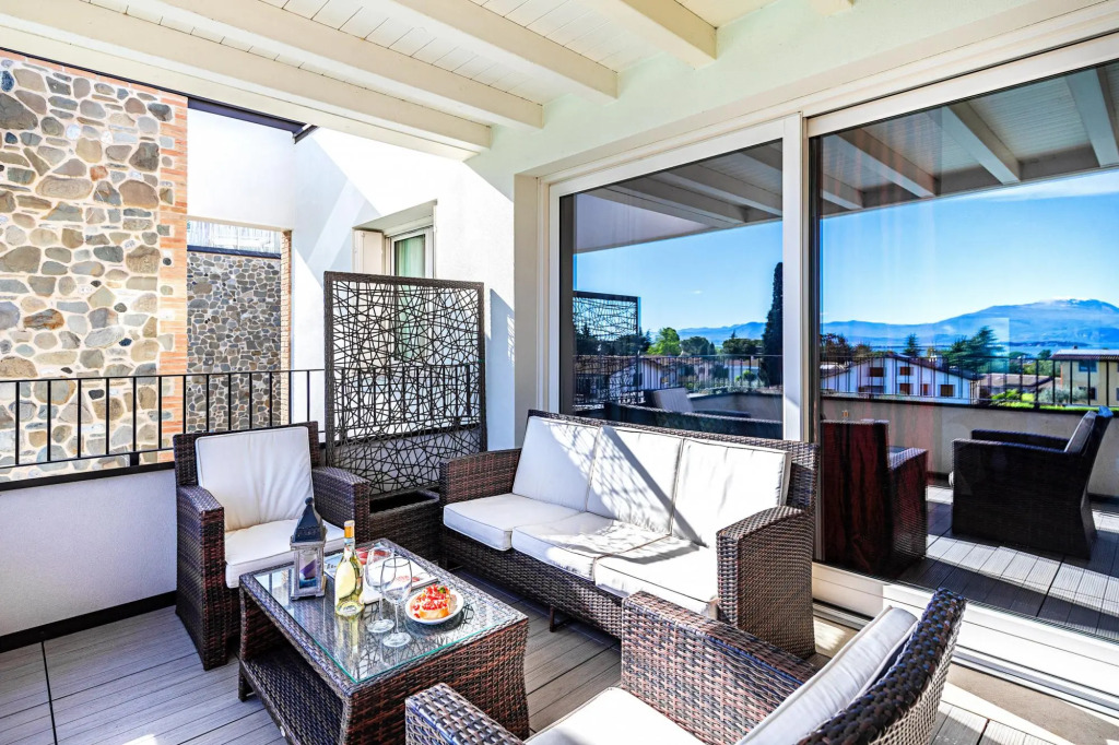 Warda C11 con Piscina by Wonderful Italy