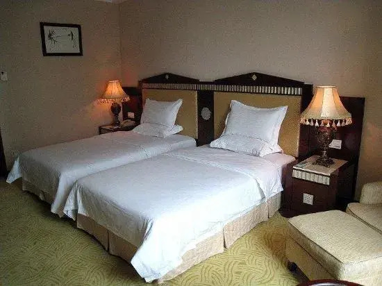 Vienna Zhihao Hotel (Zhongshan Xiaolan High-speed Railway Dongsheng Branch)