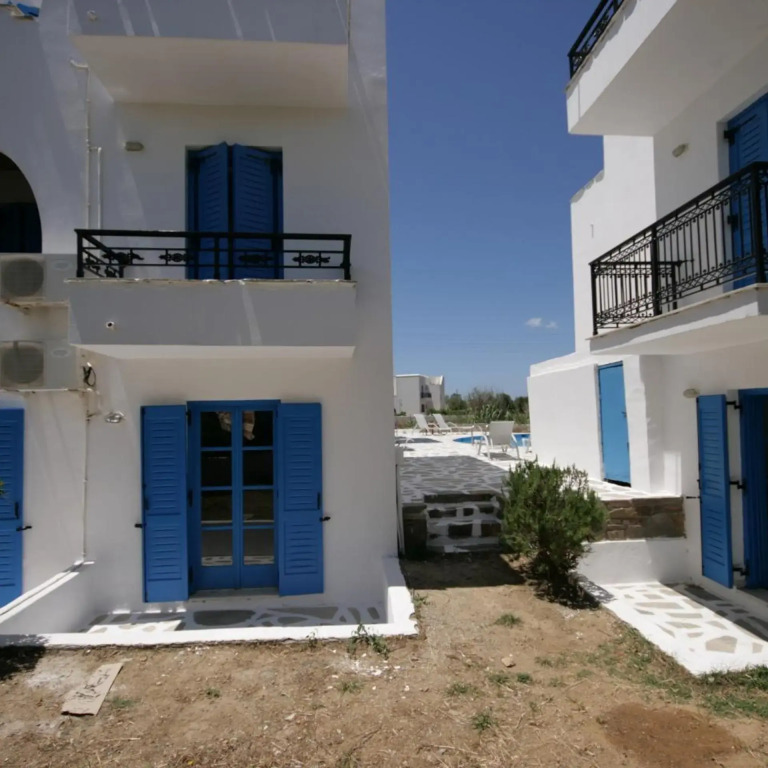 Sunny Beach Studios