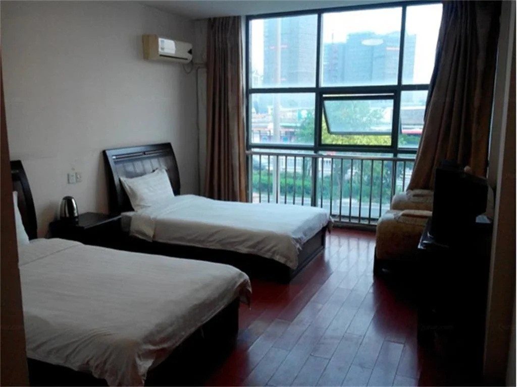 Jiaxing Xinyou Inn