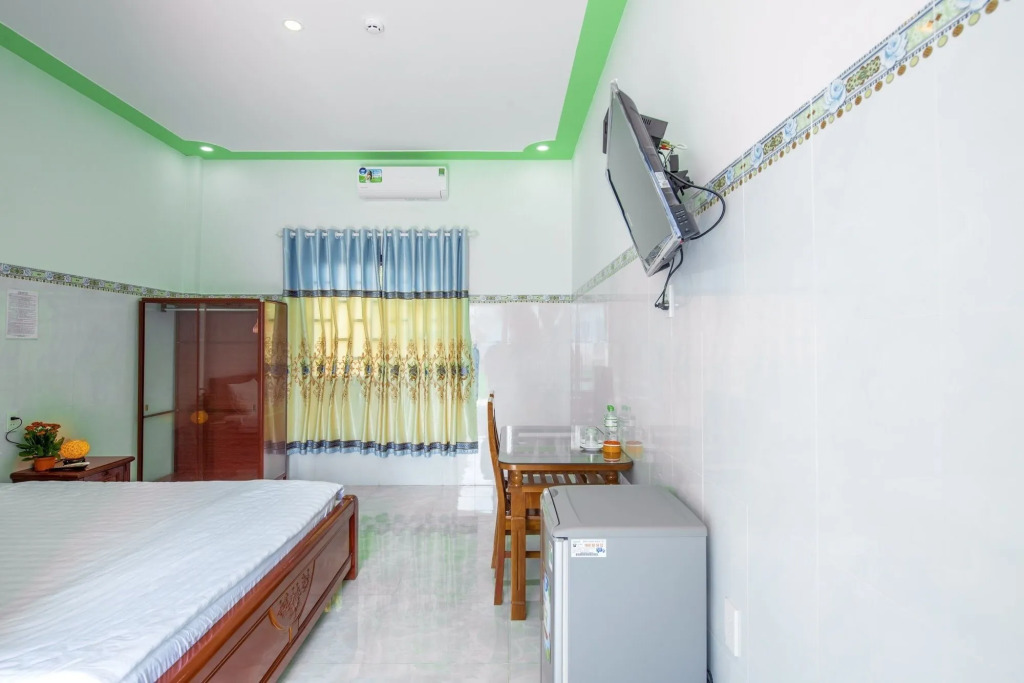 Hotel Nguyên Toàn