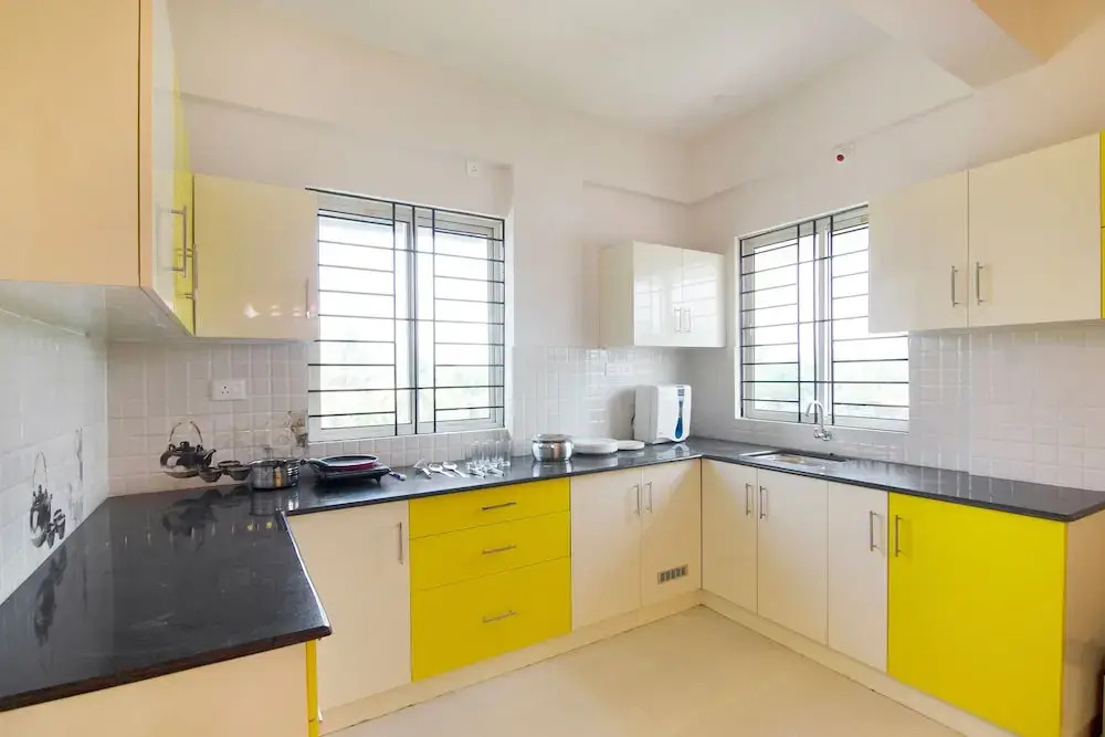 Rajamandiram by OYO Rooms