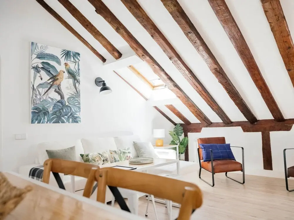 Slow Suites Sol