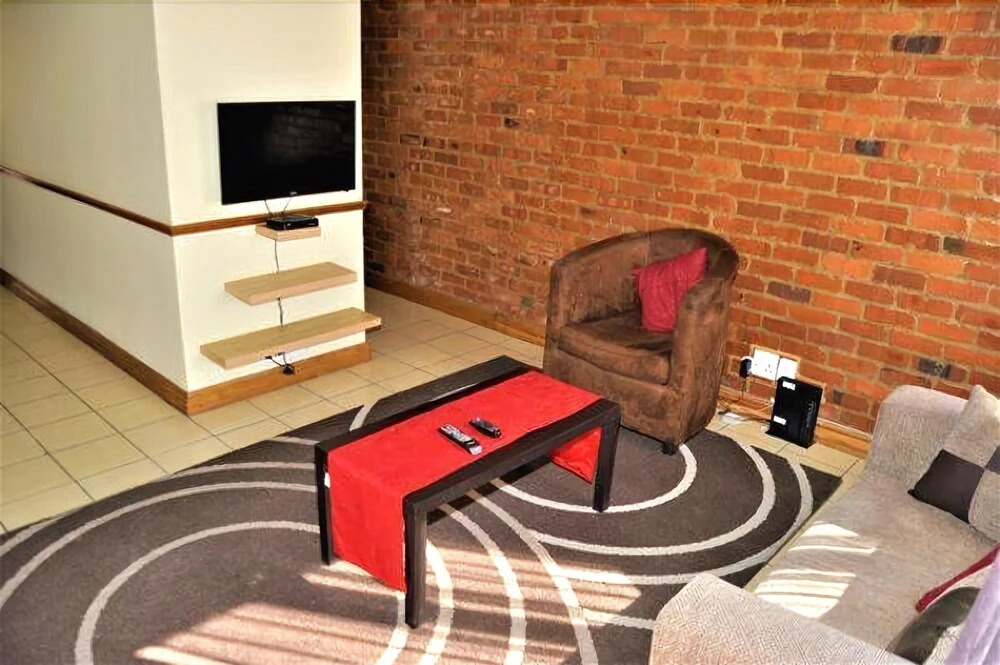 Midrand Bachelor Apartment
