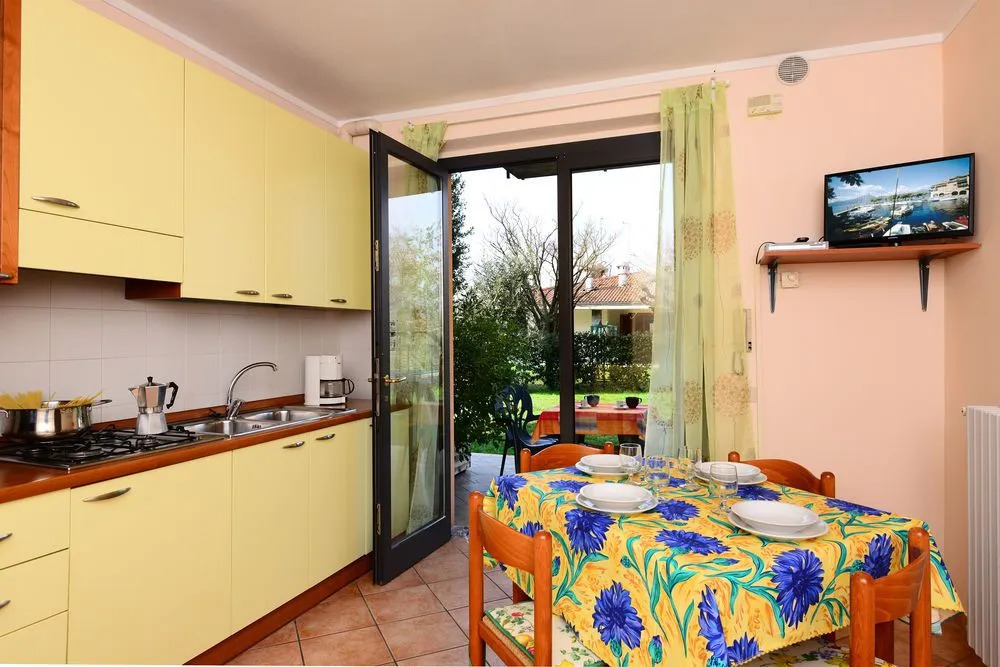 La Grolla Apartments