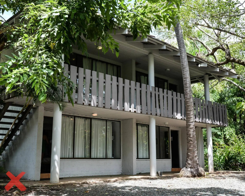 Base Airlie Beach Resort - Hostel