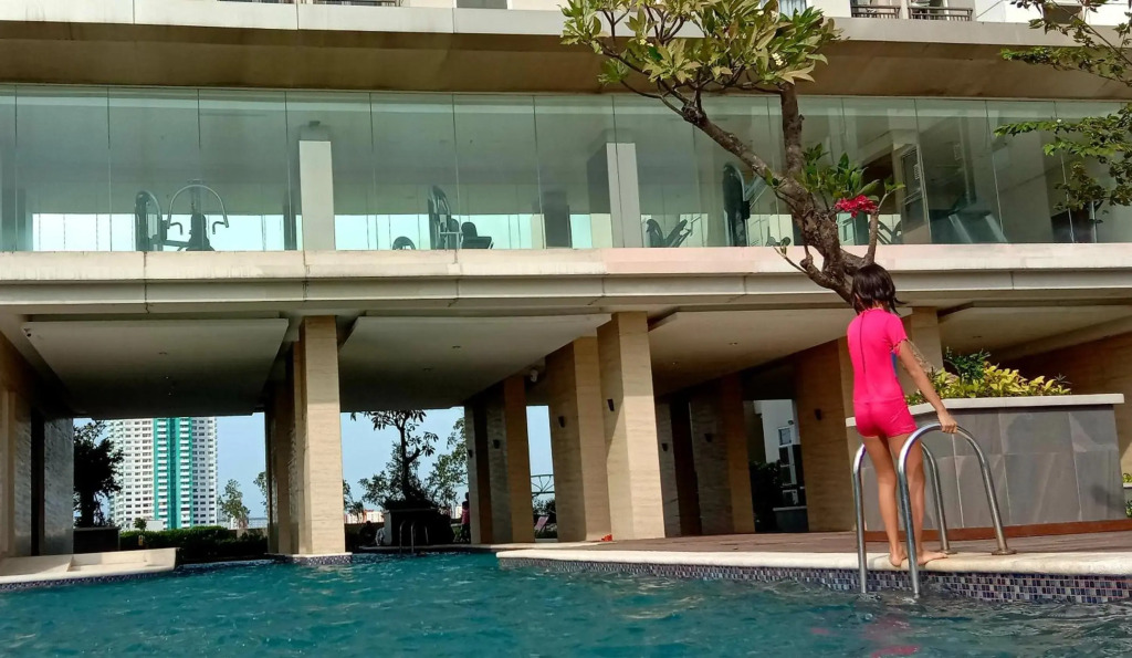 Studio17b Elpis Kemayoran Sunrise View Free Netflix, Disney Hotstar & PrimeVideo