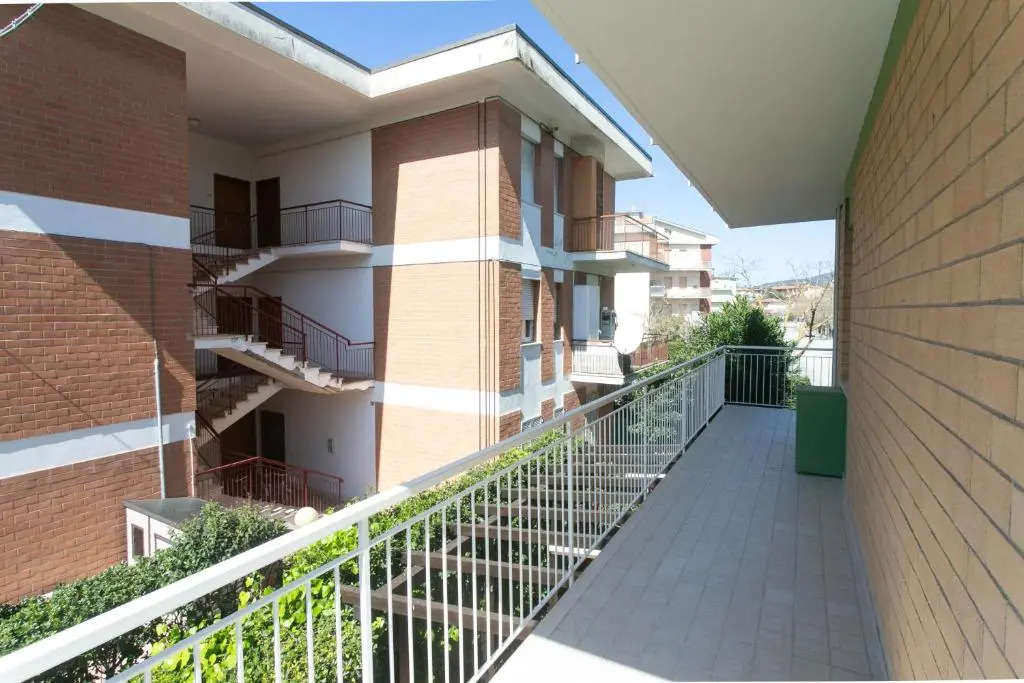 M27 Marcelli Trilocale Con Terrazzo A 150 Metri Dal Mare
