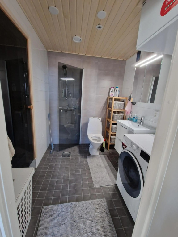 62m2 10th floor modern apartment with sauna and view
