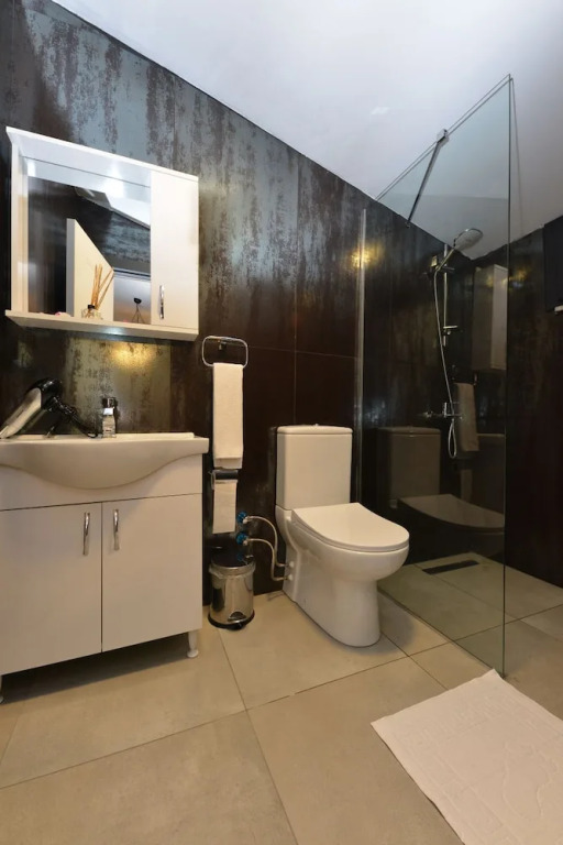 TRAKHEİA OTEL