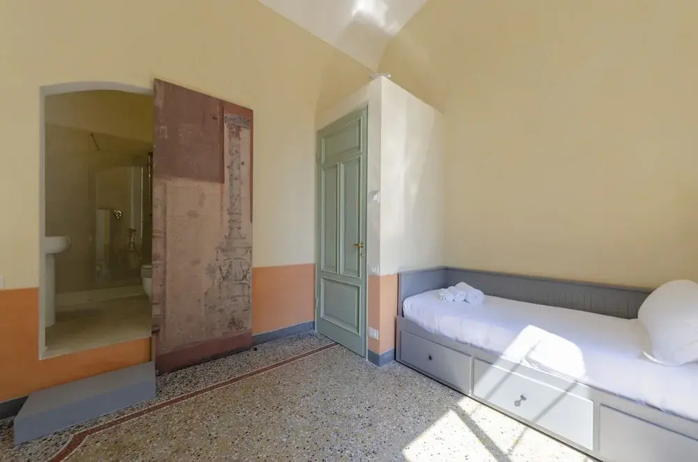 JOIVY Piazza Dei Greci Nel Cuore Della Storia