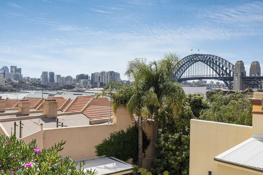 Barangaroo Park Apartments by Urban Rest