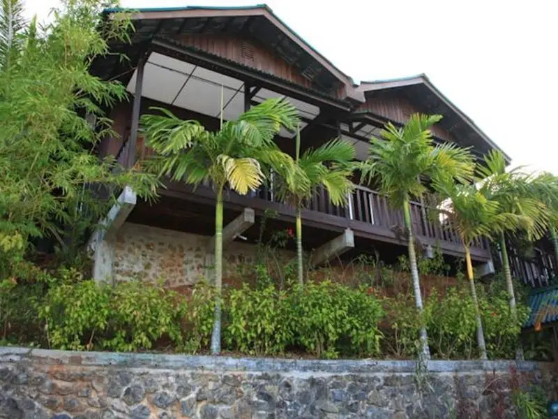 Rose Garden Resort