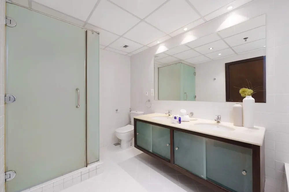 Maison Privee - Dreamy Apt with Jaw-Dropping Marina Views
