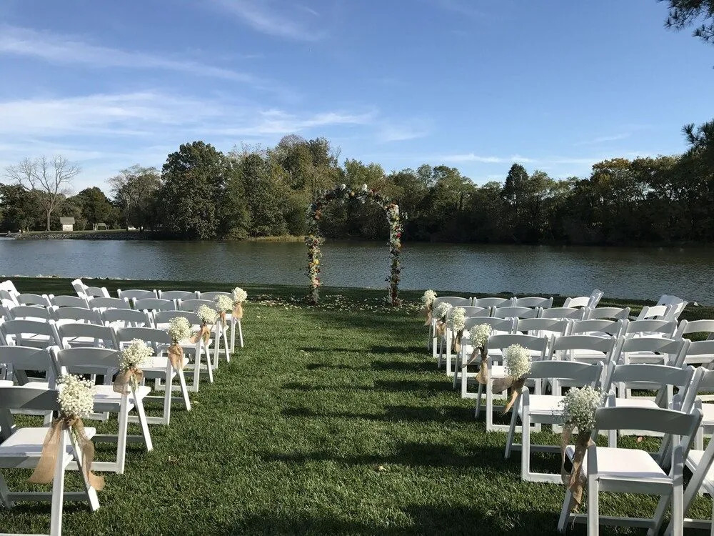 The Oaks Waterfront Hotel