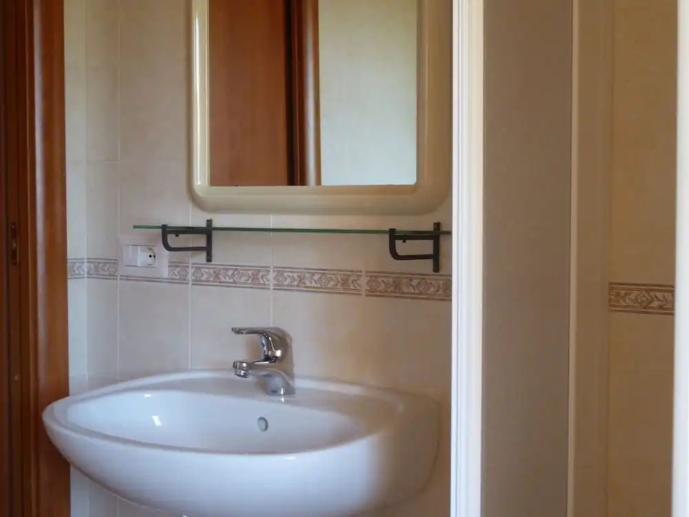 Holiday home in Canossa with Swimming Pool, Garden, Barbecue