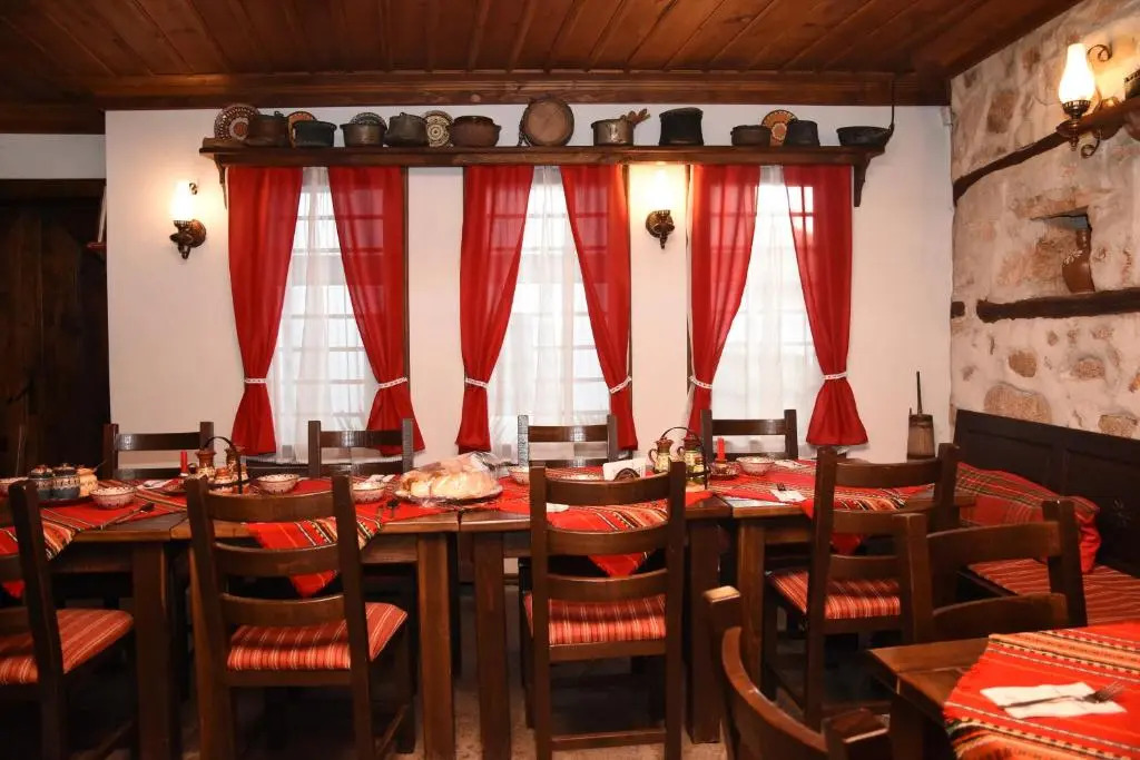 Djudjeva Kyshta Hotel