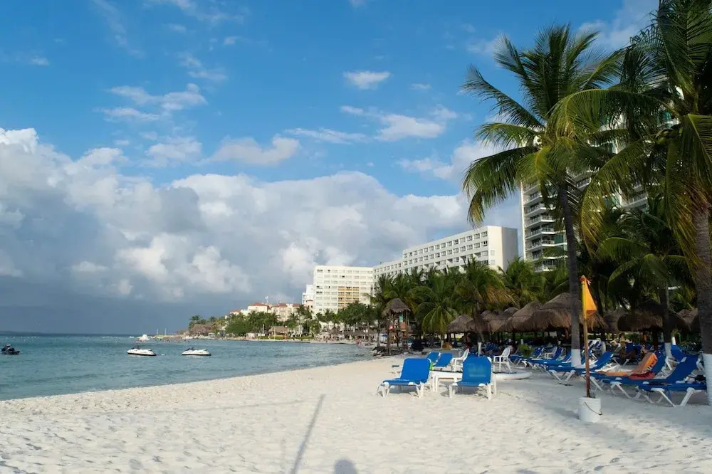 Oceanfront Condo at Cancun Top Rated beach