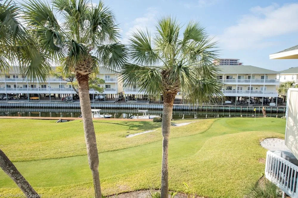 Sandpiper Cove 2031 Destin - Studio Condo