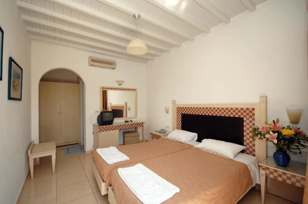 Domna Hotel