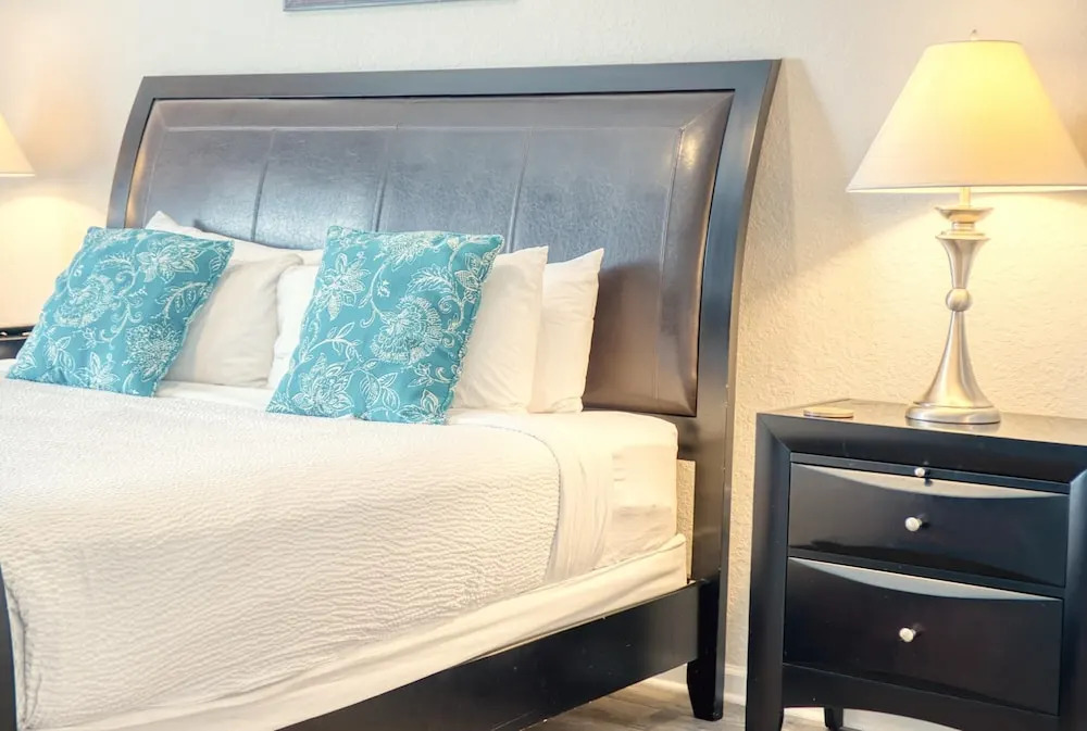 Vista Cay Luxury 3 Bedroom Condo 3066