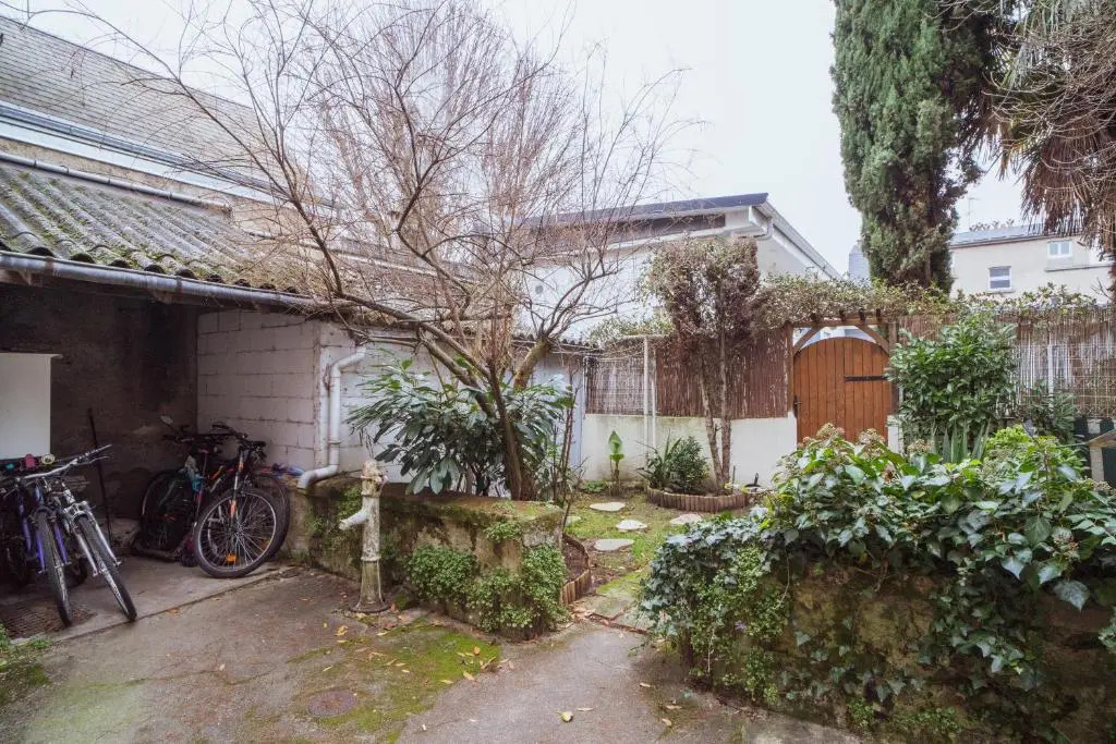 Appartement T2 moderne dans le centre-ville proche de la gare de Tours