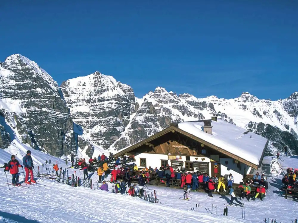 Contemporary Apartment in Kampl near Ski Area