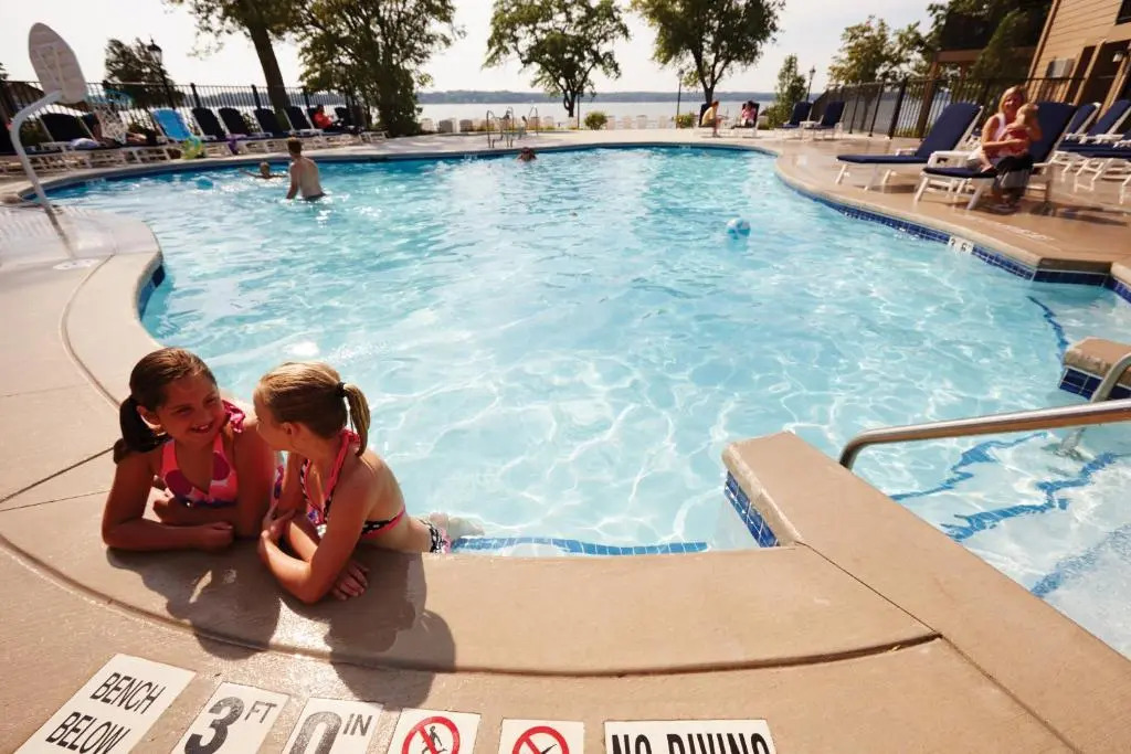 Lake Lawn Resort
