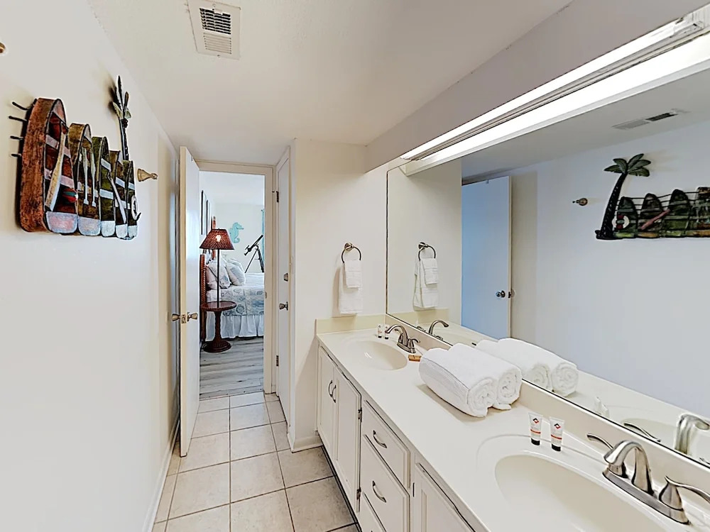 327 E Beach Blvd Condo Unit 5B 2 Bedrooms 2 Bathrooms Condo
