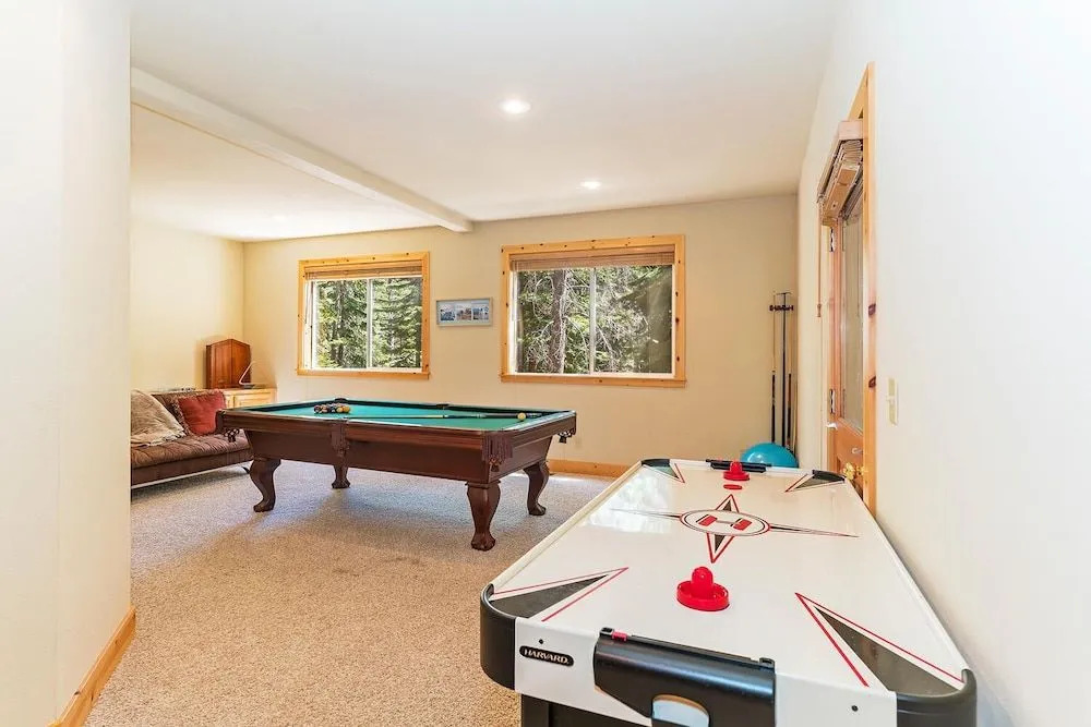 Cedar Chateau w/ Game Room & HOA Access!