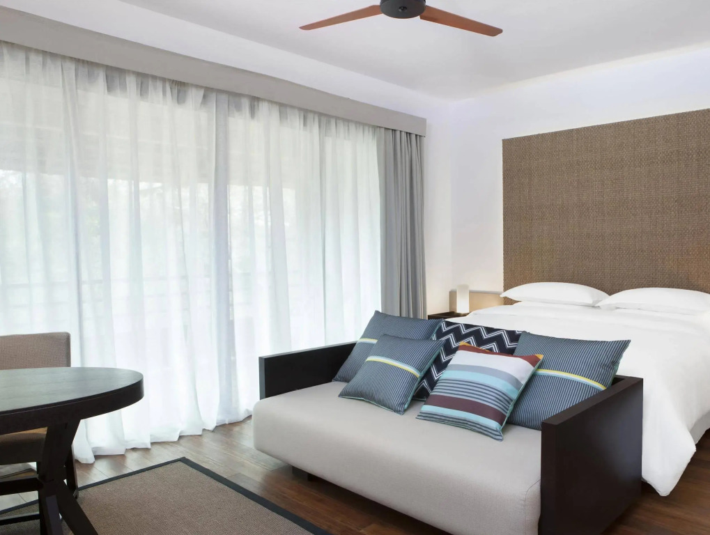 Sheraton New Caledonia Deva Spa & Golf Resort