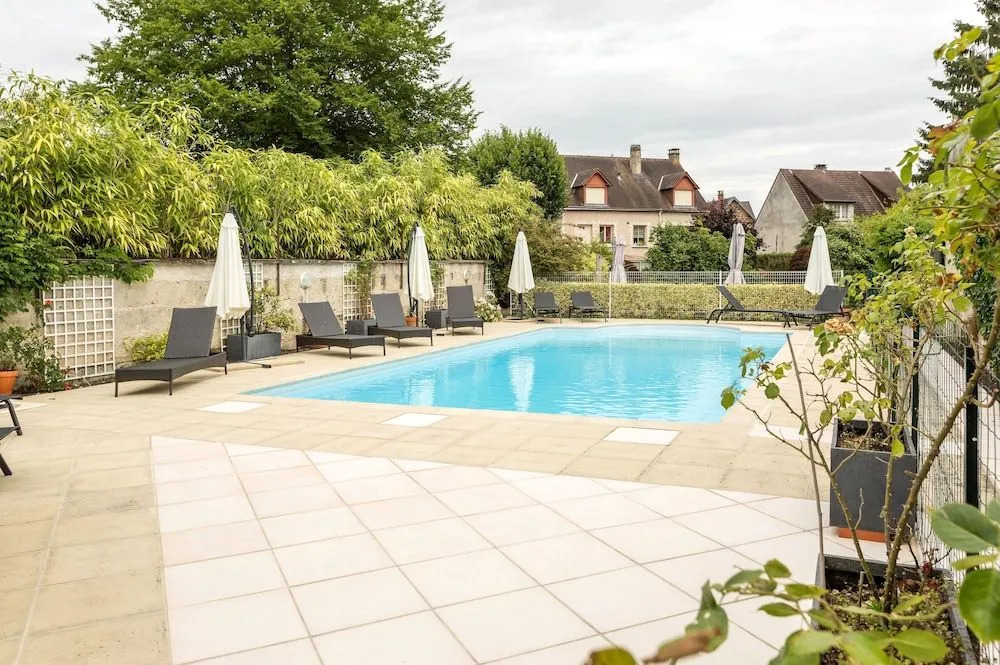Logis Hotel De France