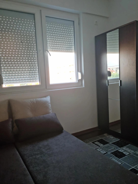 Lester Apartments