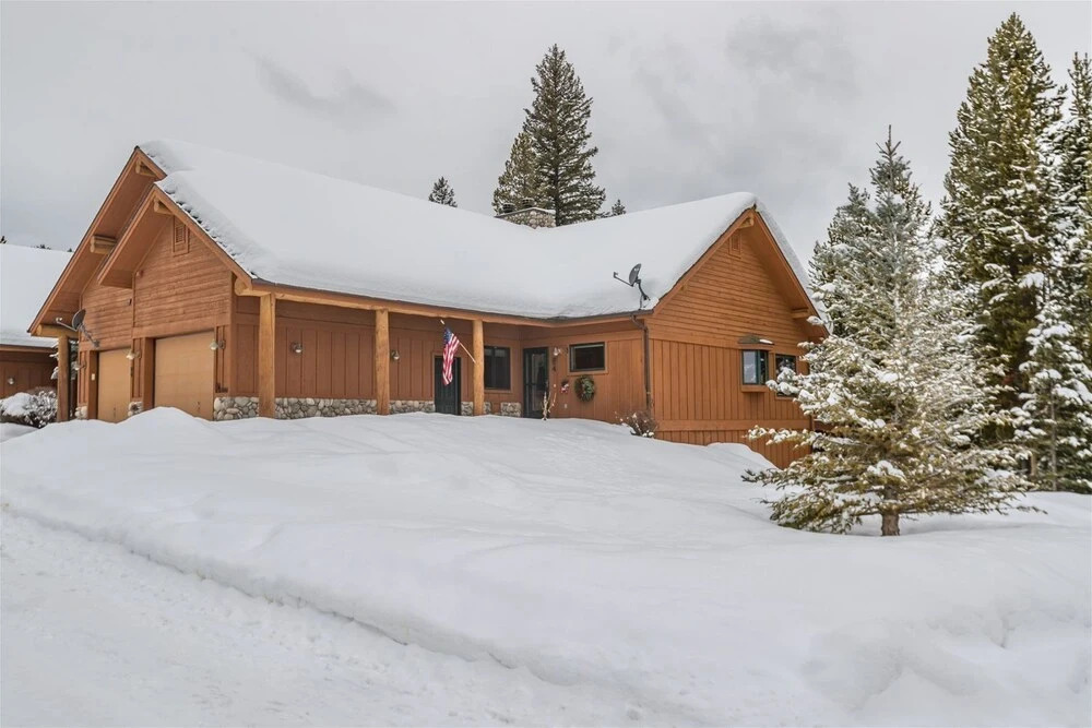 Big Sky - Pines E4