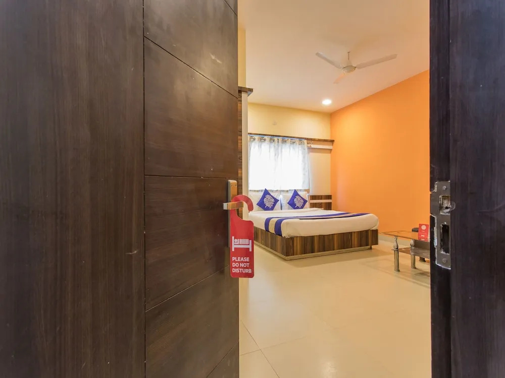 OYO 2533 Hotel Pride