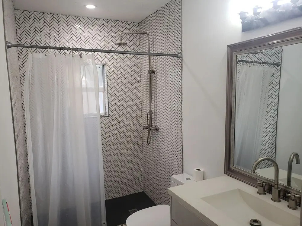 ARE-G Miami Lux Rental