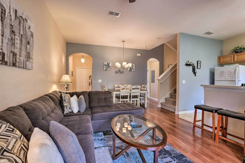 Townhome w/ Resort Amenities in Davenport!