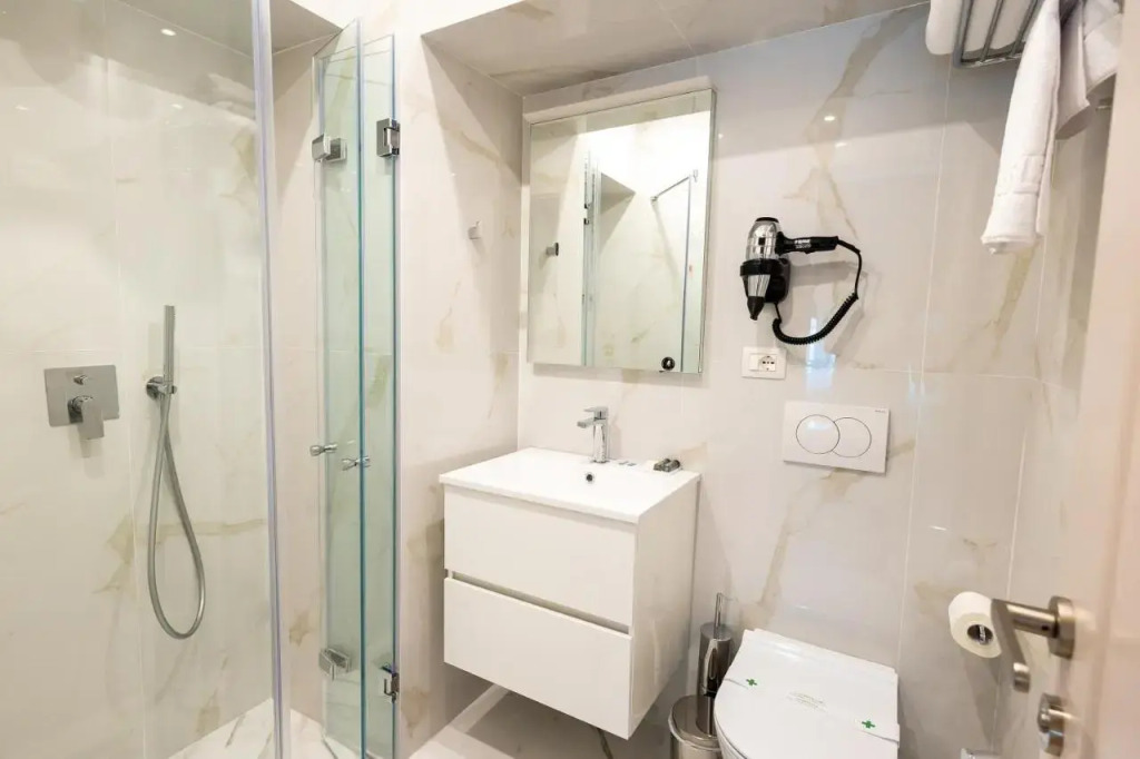 Hotel Vila 101-New Bazaar