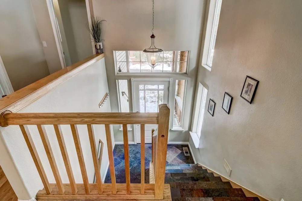 1144gb The Golden Bear 3 Bedroom Home by RedAwning