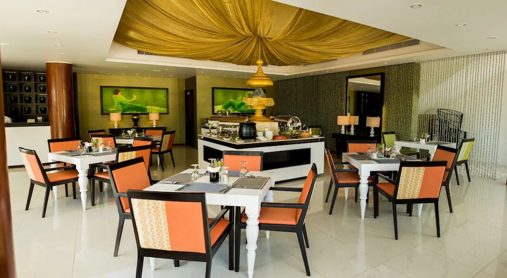 Thurizza Hotel