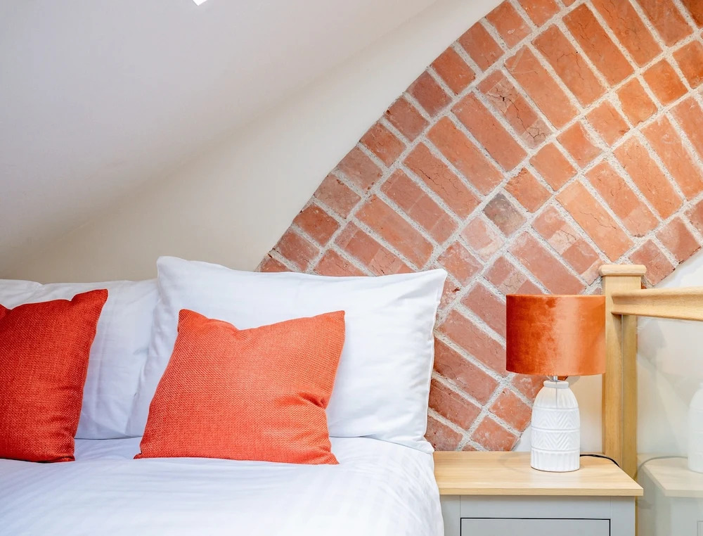 Exquisite renovation in central location