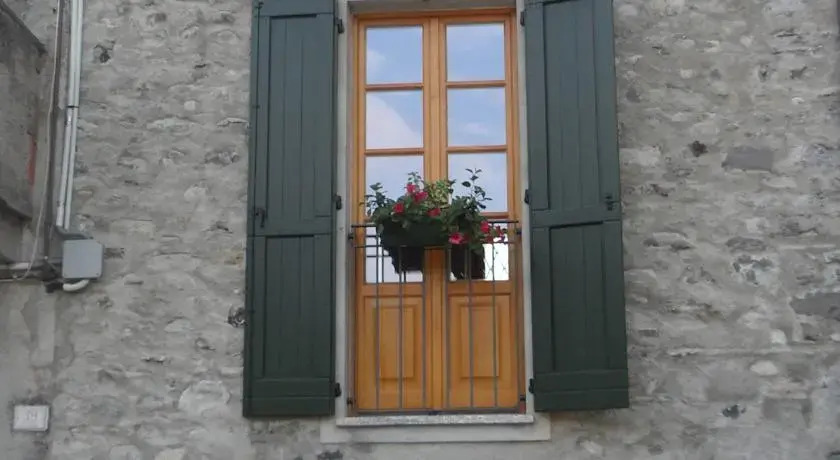 Menaggio Houses