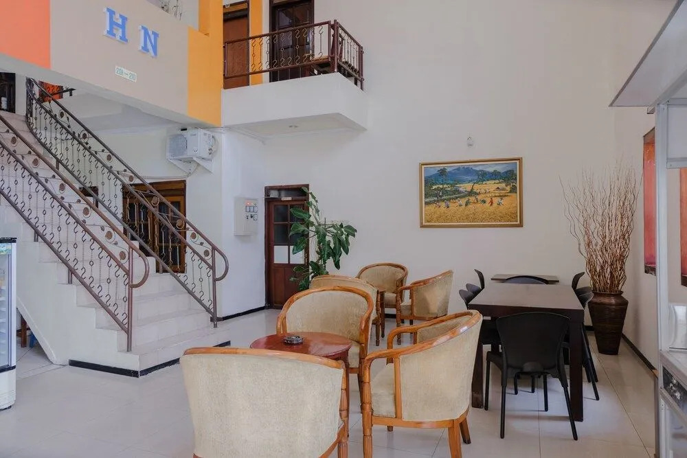 Hotel O Arjosari Near Plaza Araya Formerly Hotel Nugraha