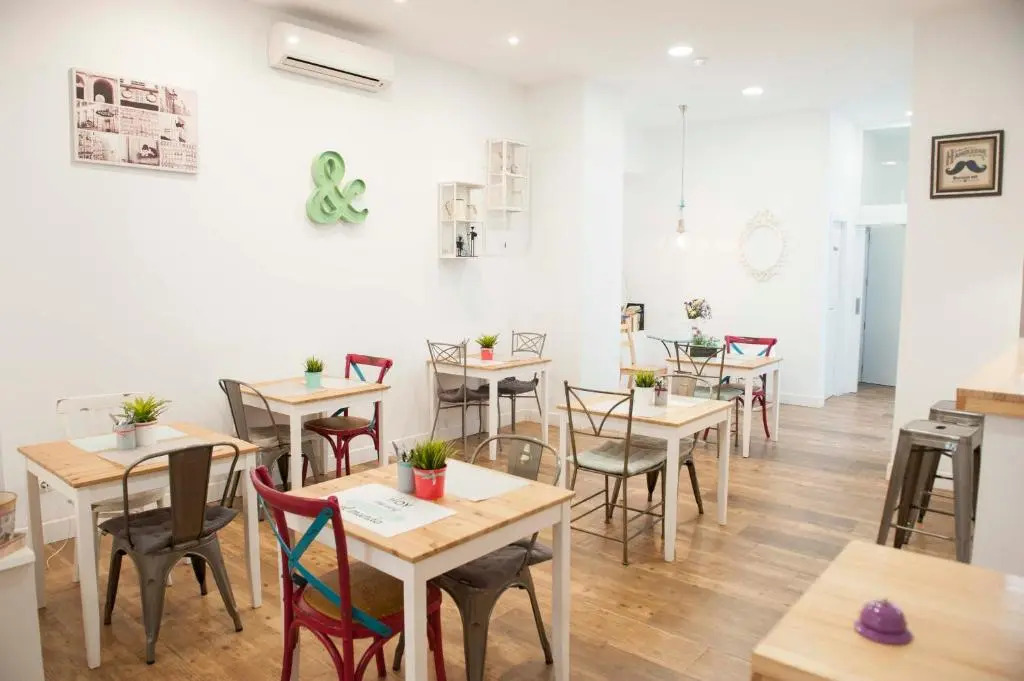 Hotel Smile & Co Hostal Boutique