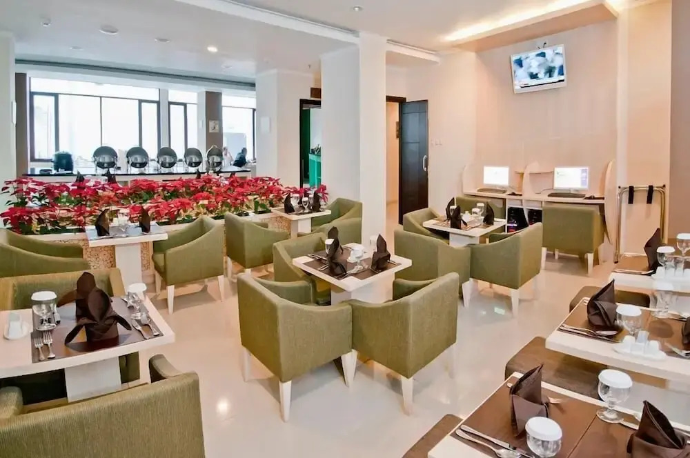 Point C Hotel