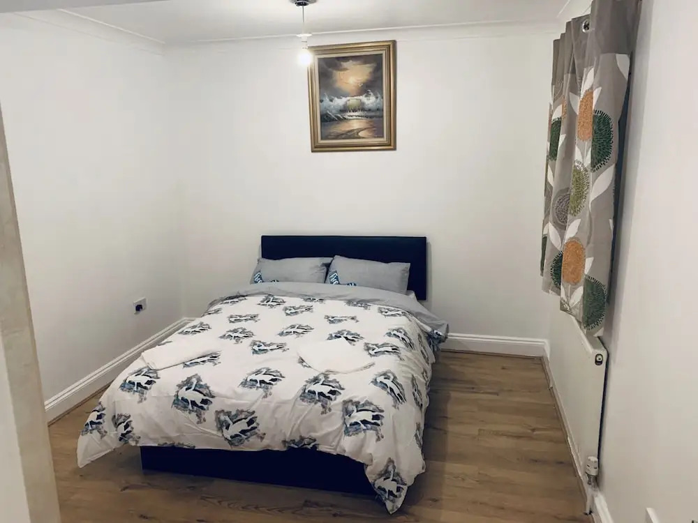 2-bed Apartment