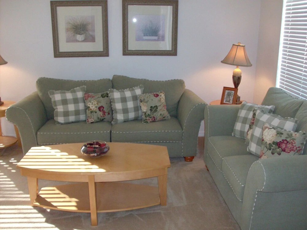 4 Bedroom Executive Home With Private Pool and Spa