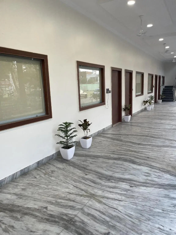 Hotel Kedar Dham